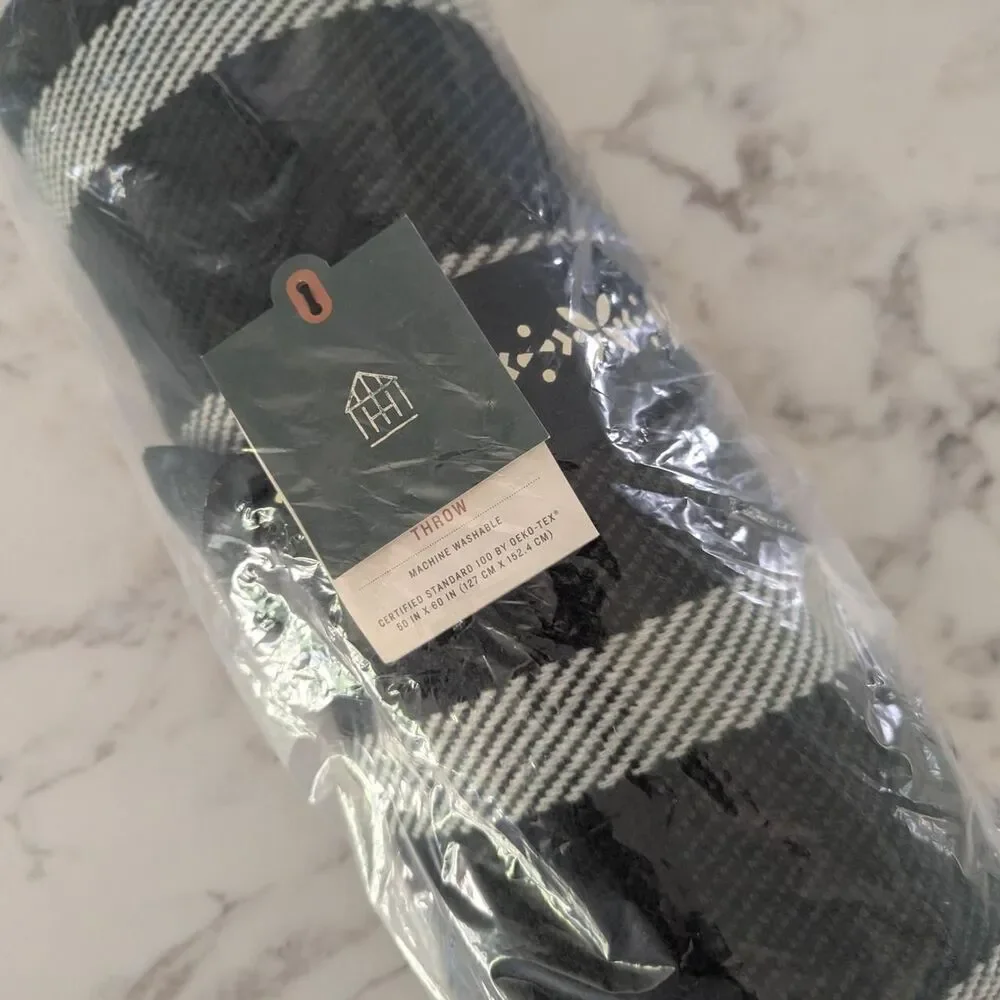 Target nwt white